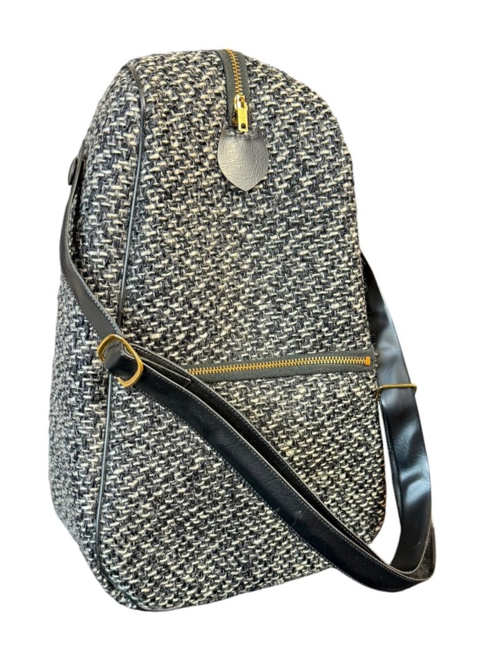 Gray Black White Tweed Crossbody Bag Gold Zippers Adjustable Strap